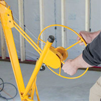 Appareils de levage pour panneaux de cloisons s&egrave;ches Mukwa Safety Services