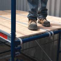 Tour d'&eacute;chafaudage compl&egrave;te avec roulettes, 69-1/2" p x 178" h Mukwa Safety Services