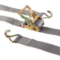 Tendeur d'arrimage utilitaire robuste, Crochet en J, 2" la x 16' lo, Charge d'utilisation 500 lb (227 kg) Mukwa Safety Services