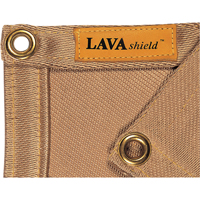 Couverture pour soudage en silice de 18 oz Lavashield, 3' la x 3' lo, R&eacute;sistance &agrave; la temp. 1472°F(800°C) Mukwa Safety Services