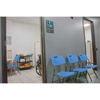 Chaise pliante, Poly&eacute;thyl&egrave;ne, Bleu, Capacit&eacute; 350 lb Mukwa Safety Services