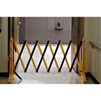 Barri&egrave;re Xpandit, 36" h x 11,5' lo, Noir/Jaune Mukwa Safety Services