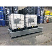 Ultra-Twin IBC Spill Pallet en acier, Capacit&eacute; de d&eacute;versement 370 gal. US, 103,8" x 26,8" x 51,1" Mukwa Safety Services
