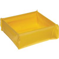 Flexible Ultra-Utility Tray, 12" lo x 12" la x 4,8" h, Cap. de d&eacute;versement 1,5 gal. US Mukwa Safety Services