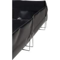 Berme &agrave; support en fil m&eacute;tallique, Capacit&eacute; 748 gal. US, 10' la x 10' lo x 12" h, Support en L Mukwa Safety Services