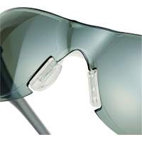 Lunettes de s&eacute;curit&eacute; Adapt Lite, Lentille Int&eacute;rieur/ext&eacute;rieur, Antibu&eacute;e/Anti-&eacute;gratignures, ANSI Z87+/R&eacute;pond ou surpasse la norme CSA Z94.3 Mukwa Safety Services