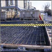 Ruban pour barricade, Anglais, 3" la x 200' lo, 3 mils, Noir sur jaune Mukwa Safety Services