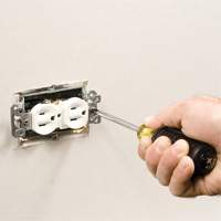 Tournevis Phillips, #2, 8-1/4" l, Prise Coussin&eacute;e Mukwa Safety Services