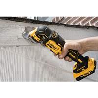 Outil polyvalent oscillant  &agrave; 3 vitesses sans balais Max XR (outil seulement), 20 V, Lithium-ion Mukwa Safety Services