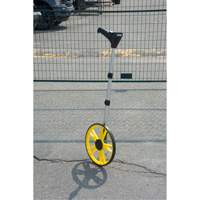 Roue d'arpentage num&eacute;rique, 12,5"/31,8 cm, Gamme de 99999,9 m, Pieds/m&egrave;tres Mukwa Safety Services