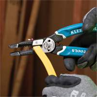 Outil polyvalent Klein-Kurve pour d&eacute;nuder, couper et sertir les fils, 8-1/4" lo, 8 - 20 AWG Mukwa Safety Services