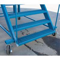 Snow Ladder, Steel, 10 Steps, 99" H, 85-1/2" D, 48" Step, Serrated Mukwa Safety Services